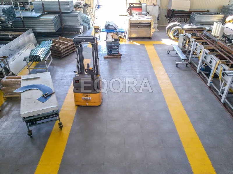 Резиновые покрытия из крошки для производственного цеха в Югорске