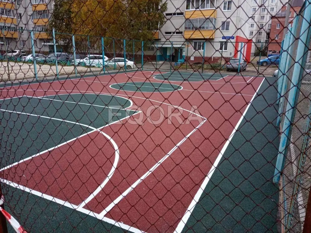 Резиновые покрытия из крошки для спортивных площадок в Югорске