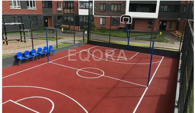 Бесшовное покрытие из резиновой крошки для баскетбольной площадки в Югорске